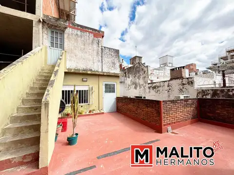 PH en Venta en Monte Castro, CABA