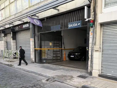 Cochera en Venta en Monserrat, CABA