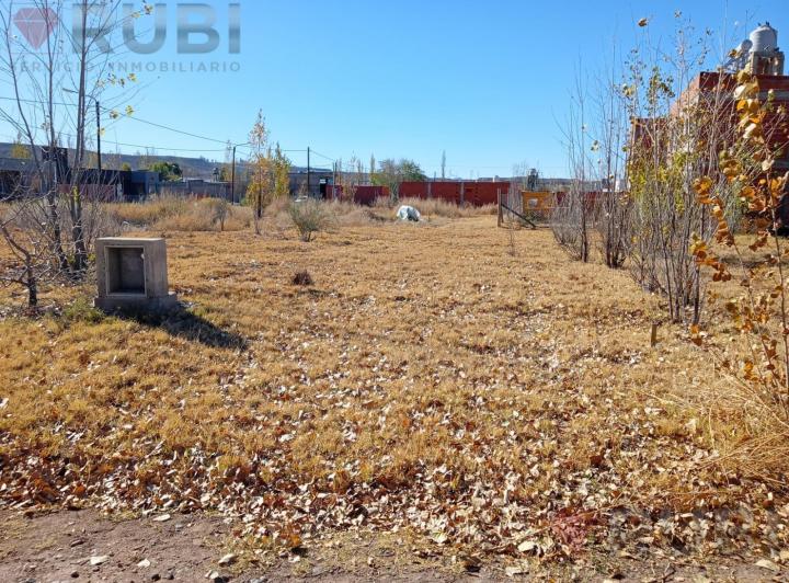 Terreno · 300m²