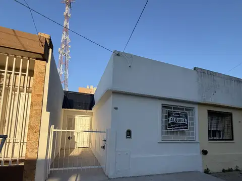 Casa en Alquiler en Centro  - Campana, Campana