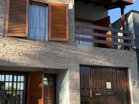 Casa en Alquiler en Centro  - Campana, Campana