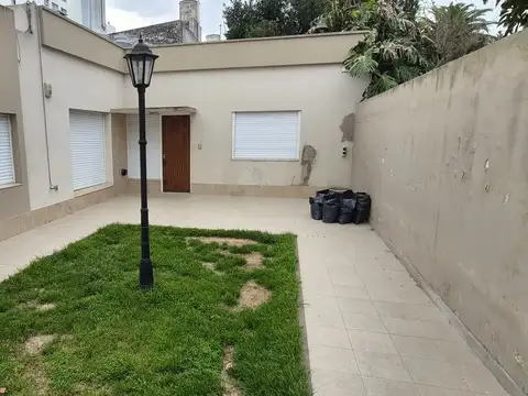 Casa en Alquiler en La Plata, Partido de La Plata