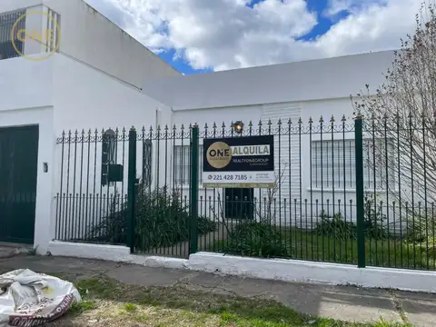 Casa en Alquiler en City Bell, Partido de La Plata