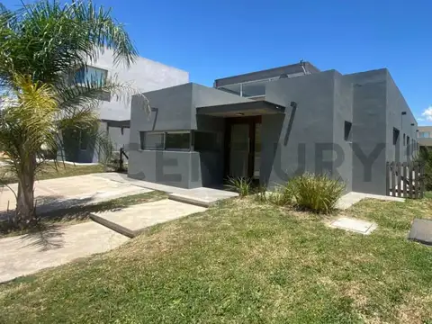 Casa en Alquiler en Puertos - Araucarias, Countries y Barrios Cerrados en Escobar