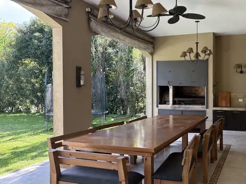 Casa en Alquiler en Bella Vista, Partido de San Miguel
