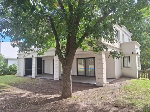 Casa en Alquiler en La Plata, Partido de La Plata