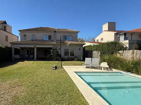Casa en Alquiler en Isla Del Sol, Countries y Barrios Cerrados en Tigre