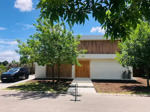 Casa en Alquiler en Tigre Centro, Partido de Tigre