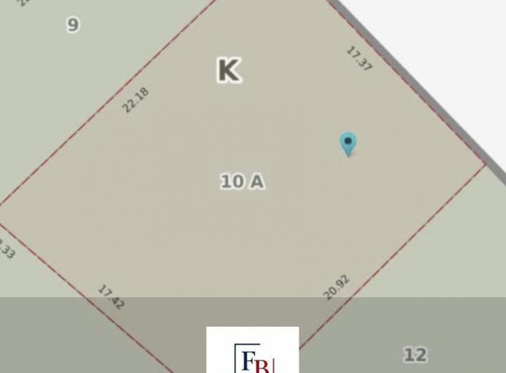 Terreno · 374m² · 4 Dormitorios · 1 Cochera