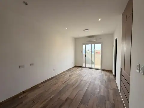 Departamento en Alquiler en Lanús Oeste, Lanús