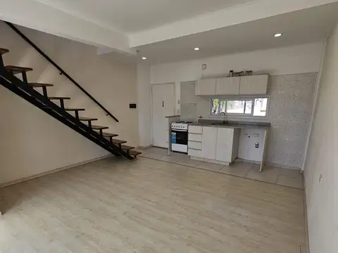 Departamento en Alquiler en Villa Maipú, General San Martín