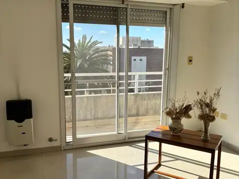 Departamento en Alquiler en Centro de Luján, Luján