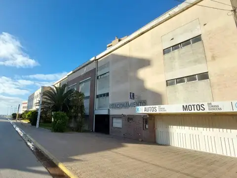 Cochera en Venta en Villa Gesell, Partido de Villa Gesell