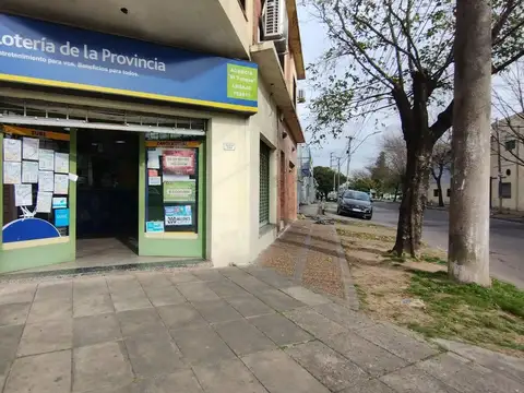 Local en Venta en Villa Santos Tesei, Partido de Hurlingham