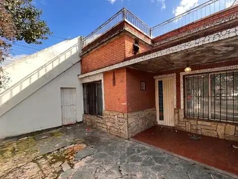 Casa en Venta en Villa Santos Tesei, Partido de Hurlingham