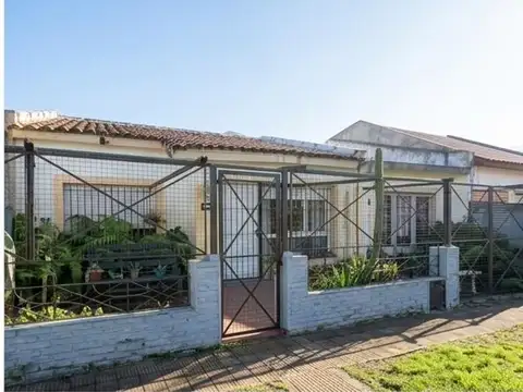 Casa en Venta en Longchamps, Partido de Almirante Brown