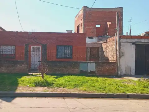 Casa en Venta en Villa Luzuriaga, Partido de La Matanza