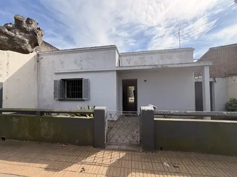Casa en Venta en Ezpeleta Oeste, Partido de Quilmes