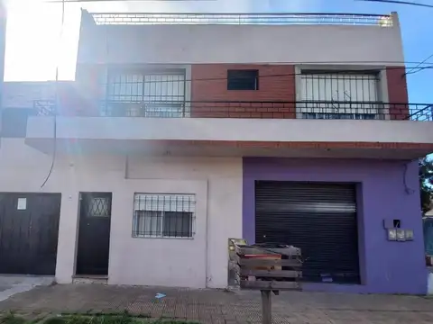 Casa en Venta en El Libertador, Partido de Tres de Febrero