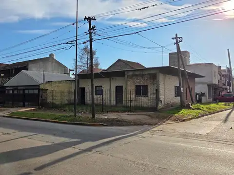 Casa en Venta en Villa Santos Tesei, Partido de Hurlingham