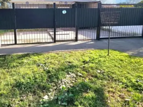Casa en Venta en La Reja, Partido de Moreno