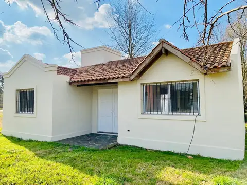 Casa en Venta en Carlos Keen, Partido de Luján