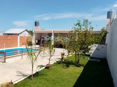 Casa en Venta en Ministro Rivadavia, Partido de Almirante Brown