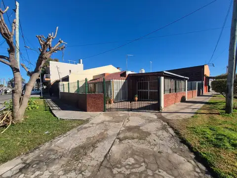 Casa en Venta en Alberdi, José Clemente Paz