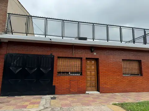 Casa en Venta en Loma Hermosa, Partido de Tres de Febrero