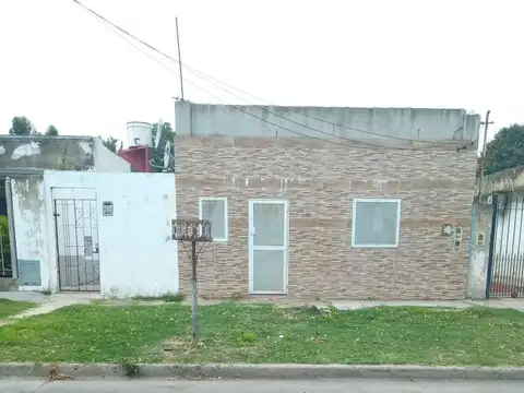 Casa en Venta en José Mármol, Partido de Almirante Brown
