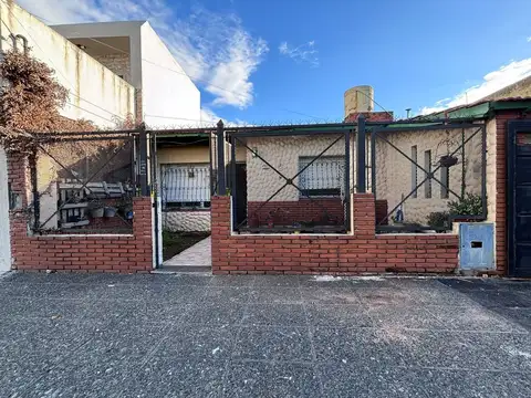 Casa en Venta en Lomas del Mirador, Partido de La Matanza