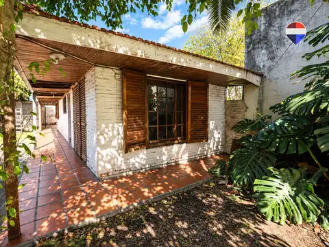 Casa en Venta en Burzaco, Partido de Almirante Brown