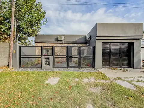 Casa en Venta en Villa Elisa, Partido de La Plata