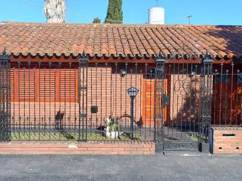 Casa en Venta en Valentín Alsina, Partido de Lanús