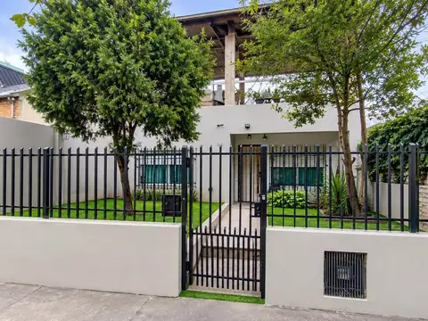 Casa en Venta en Isidro Casanova, Partido de La Matanza