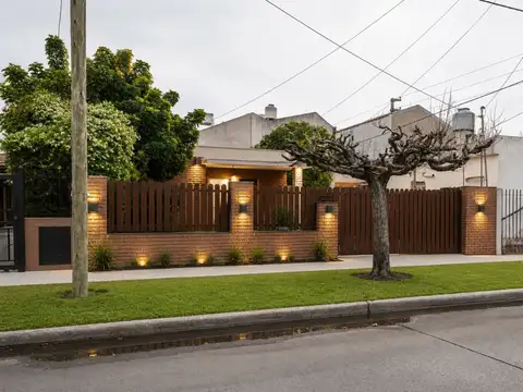 Casa en Venta en Villa Luzuriaga, Partido de La Matanza