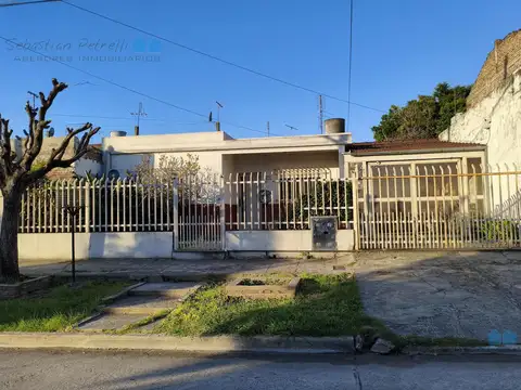 Casa en Venta en Isidro Casanova, Partido de La Matanza