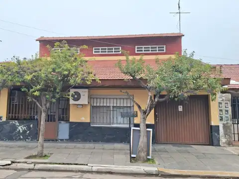 Casa en Venta en Isidro Casanova, Partido de La Matanza