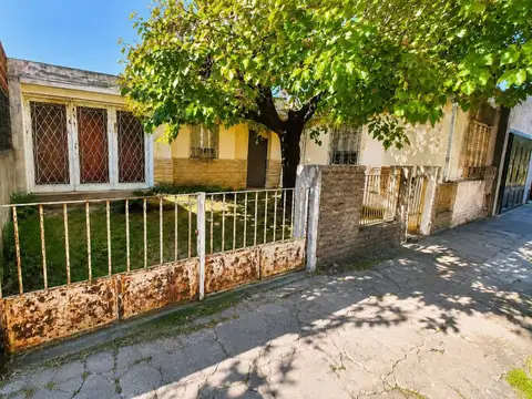 Casa en Venta en Lomas del Mirador, Partido de La Matanza