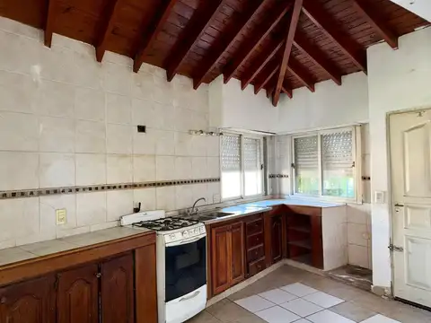 Casa en Venta en Burzaco, Partido de Almirante Brown