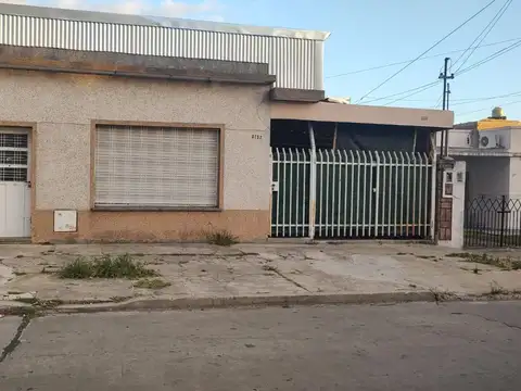 Casa en Venta en Isidro Casanova, Partido de La Matanza