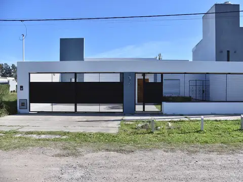 Casa en Venta en Arturo Seguí, Partido de La Plata