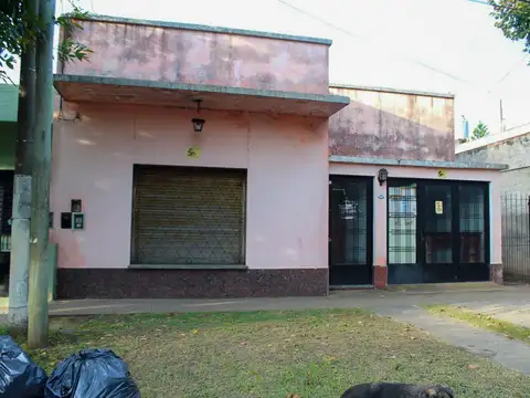 Casa en Venta en Parque San Martín, Partido de Merlo