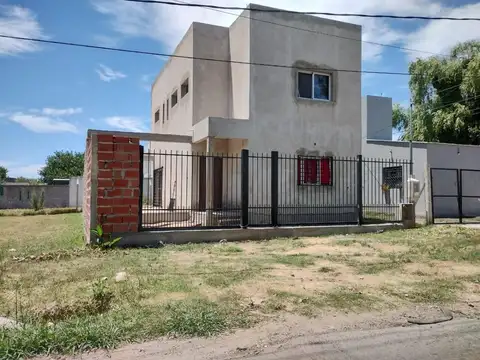 Casa en Venta en City Bell, Partido de La Plata