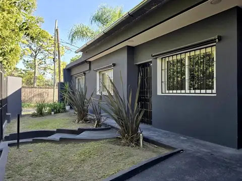 Casa en Venta en La Reja, Partido de Moreno
