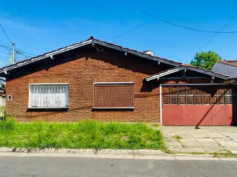 Casa en Venta en Villa Santos Tesei, Partido de Hurlingham