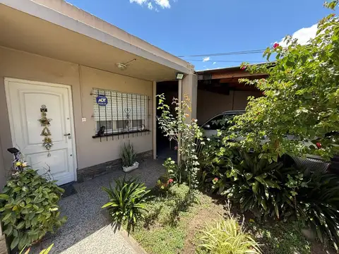 Casa en Venta en Villa Santos Tesei, Partido de Hurlingham