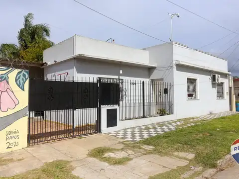 Casa en Venta en Luis Guillon, Partido de Esteban Echeverría
