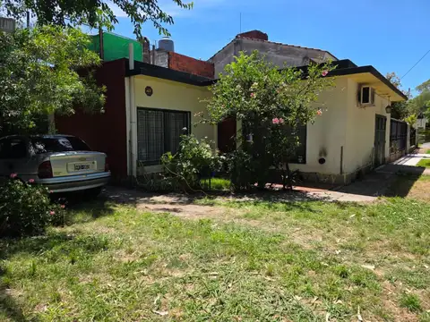 Casa en Venta en Ciudad Jardín del Palomar, Partido de Tres de Febrero