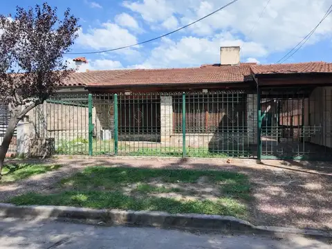 Casa en Venta en Ezpeleta Oeste, Partido de Quilmes